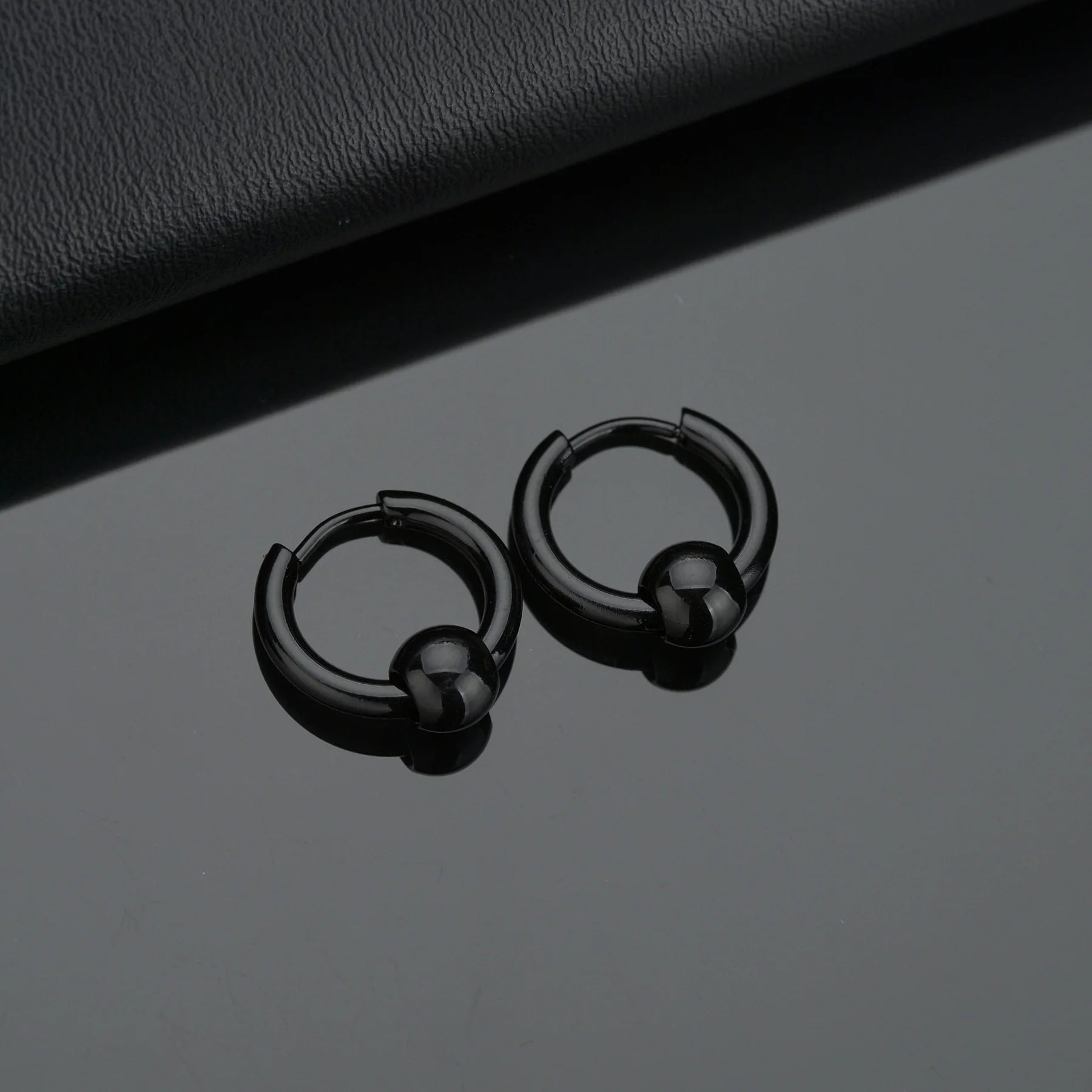 1 Pair Stainless Steel Hoop Earrings for Men Women Small Circle Metal Ball Anti-allergic Ear Buckle Rock Hip Hop Jewelry